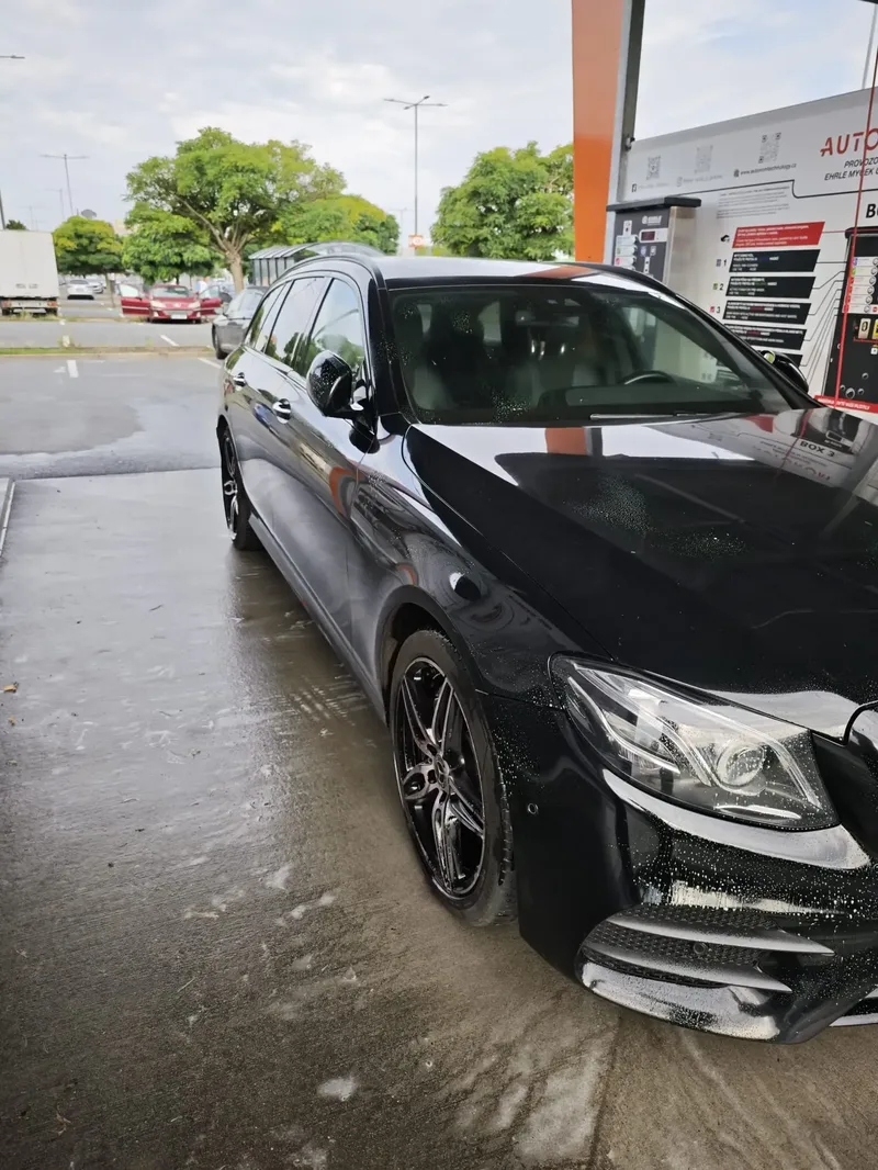 Mytí exteriéru auta - aktivní pěna